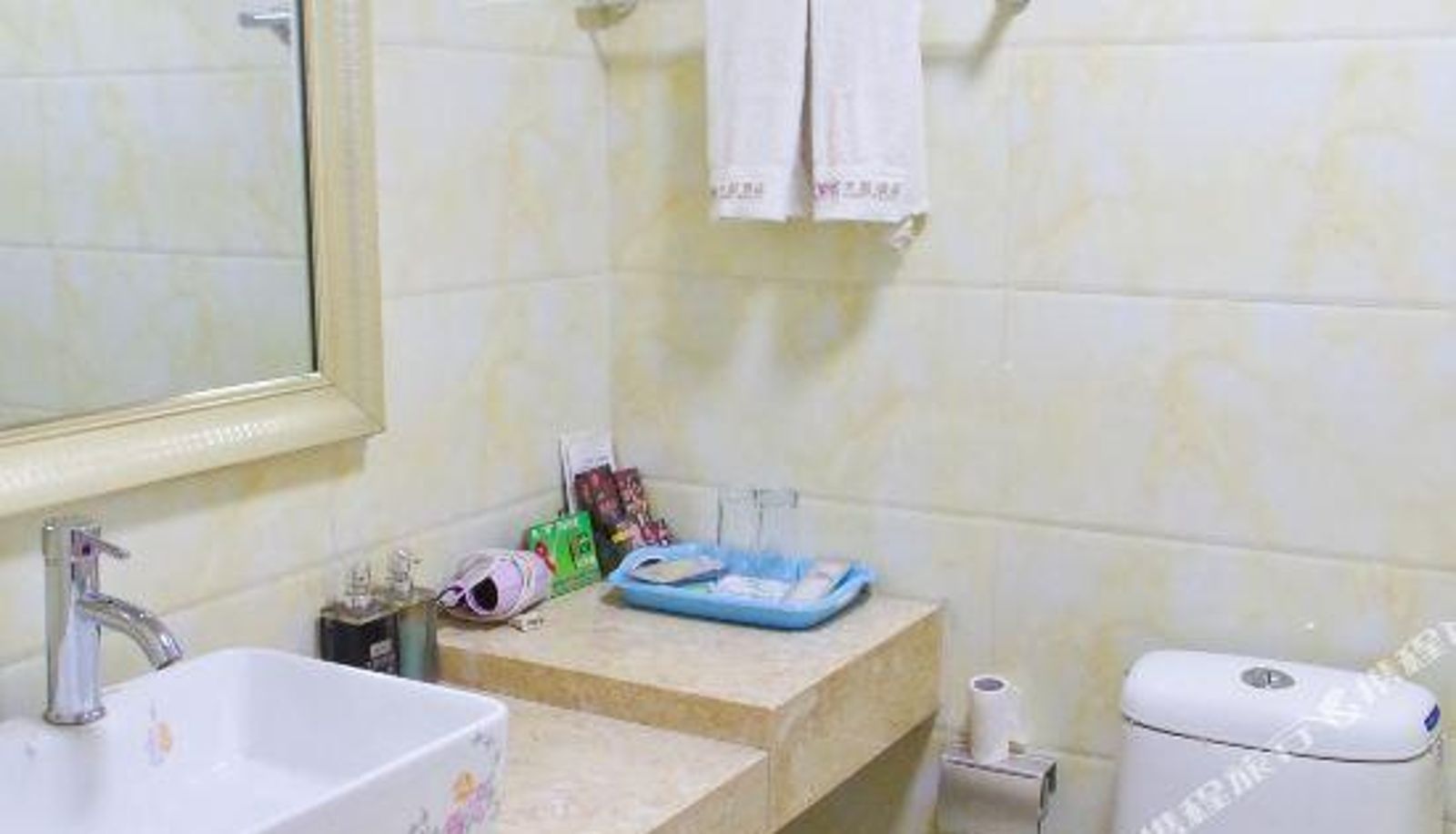 Innenbreich - Aishang Theme Hotel (Urumqi South Railway Station Branch)