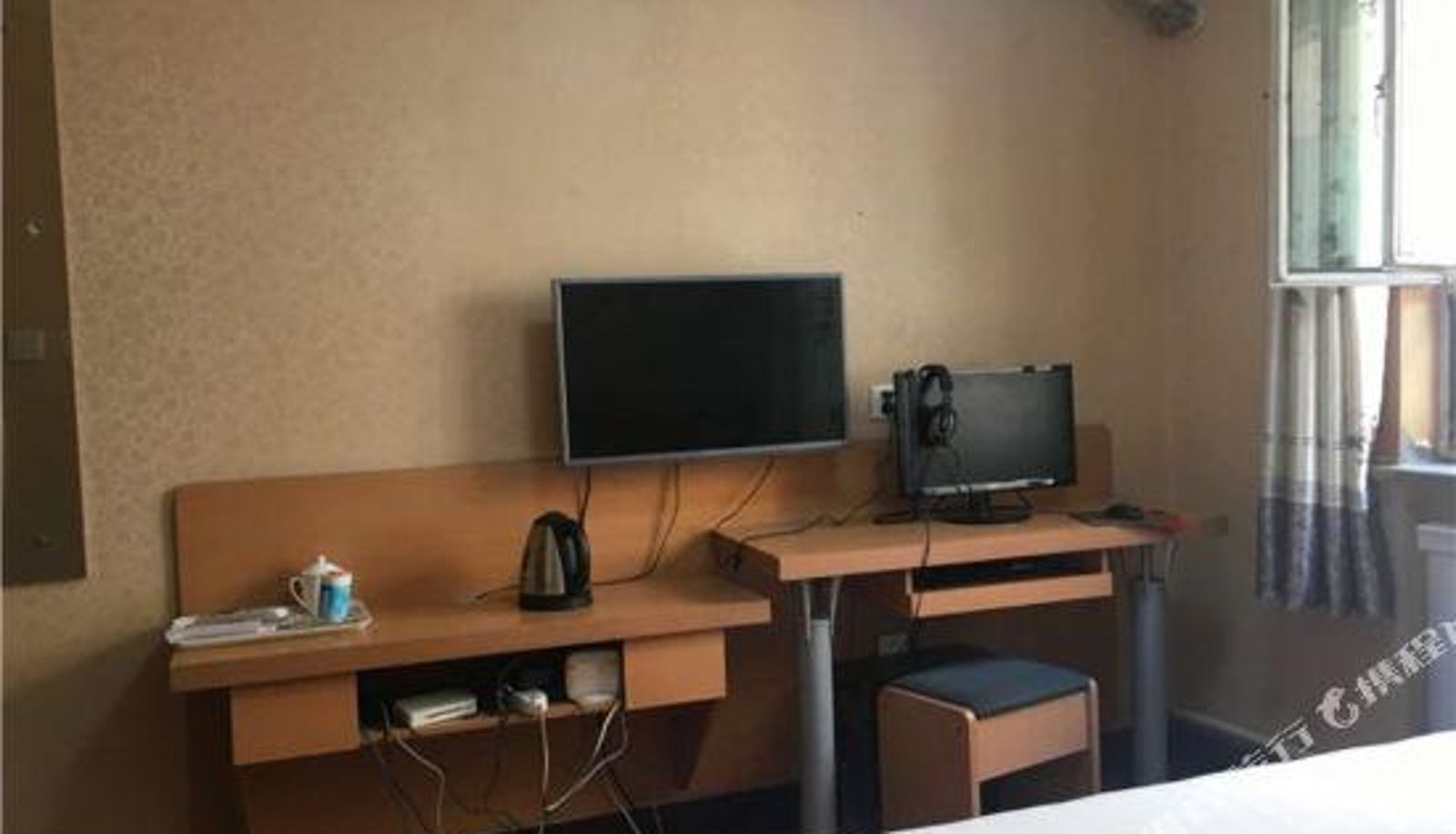 Room - Tianhe Express Hotel (Urumqi Shenzhen Street Branch)