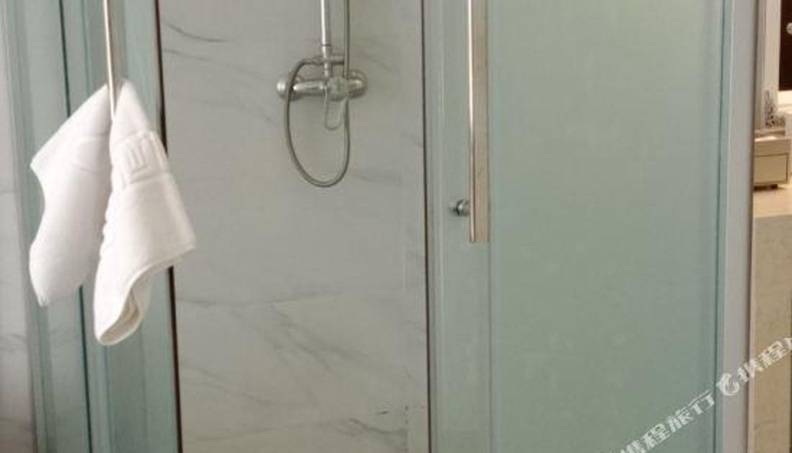 Chambre Business - Langle Theme Hotel (Urumqi Diwobao International Airport New Tianrun Rome Tianjie Branch)