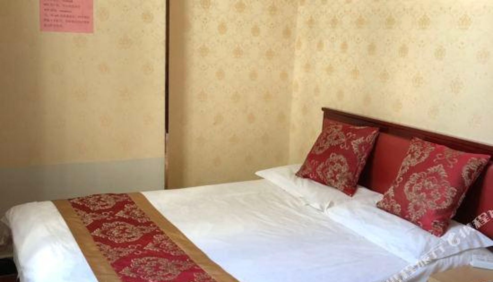 Zimmer - Urumqi Xinqitianle Express Hotel