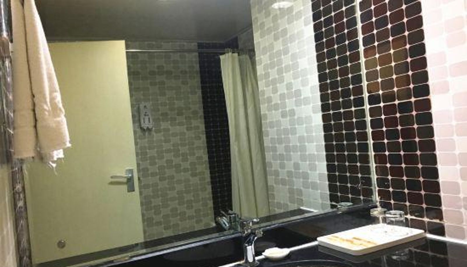 Zimmer - Haitian Yijia Hotel