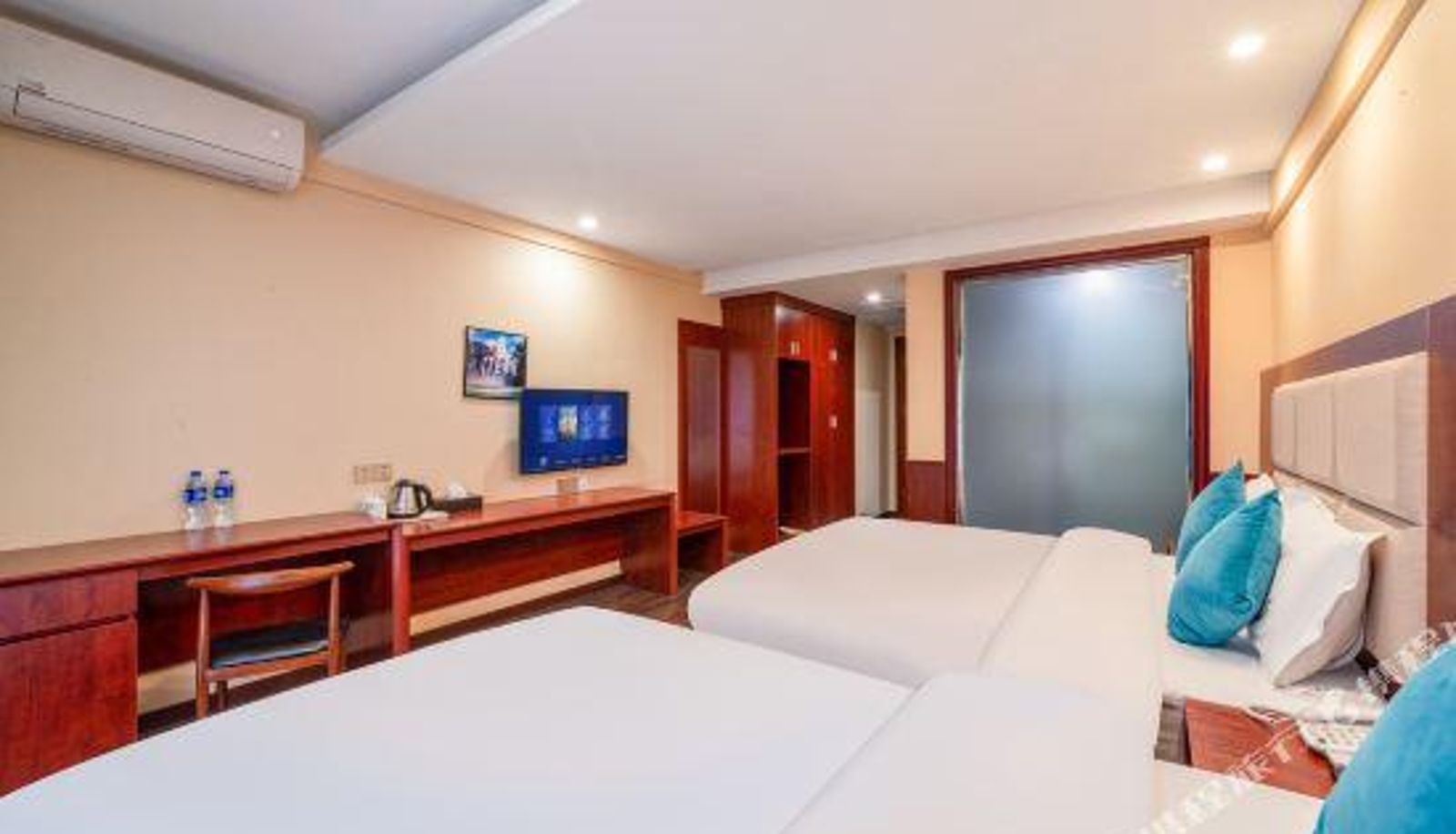 Family room - Disen Hotel (Guiyang Huaguoyuan Twin Towers)
