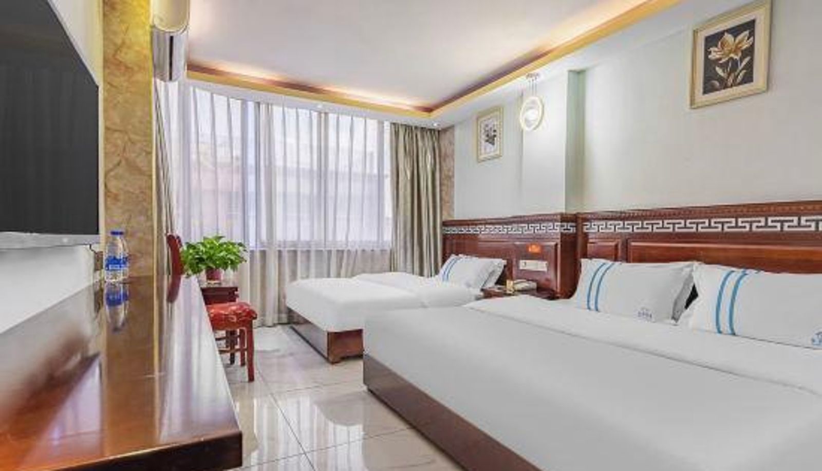Family room - Xiangfeng Holiday Hotel
