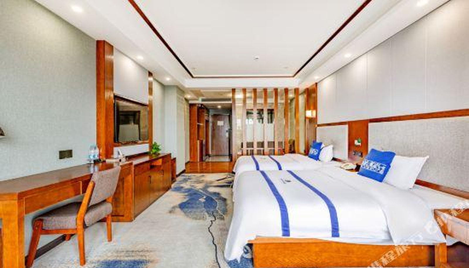 Camera business - City Oasis Hotel (Guiyang Baiyun Greenland Xindu)