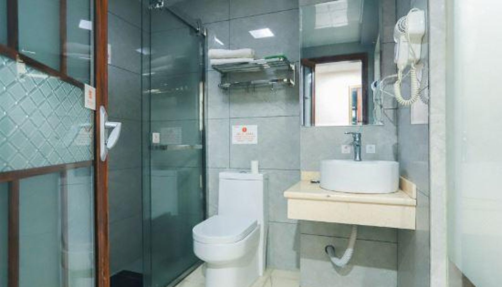 Chambre Familiale - Huali Hotel