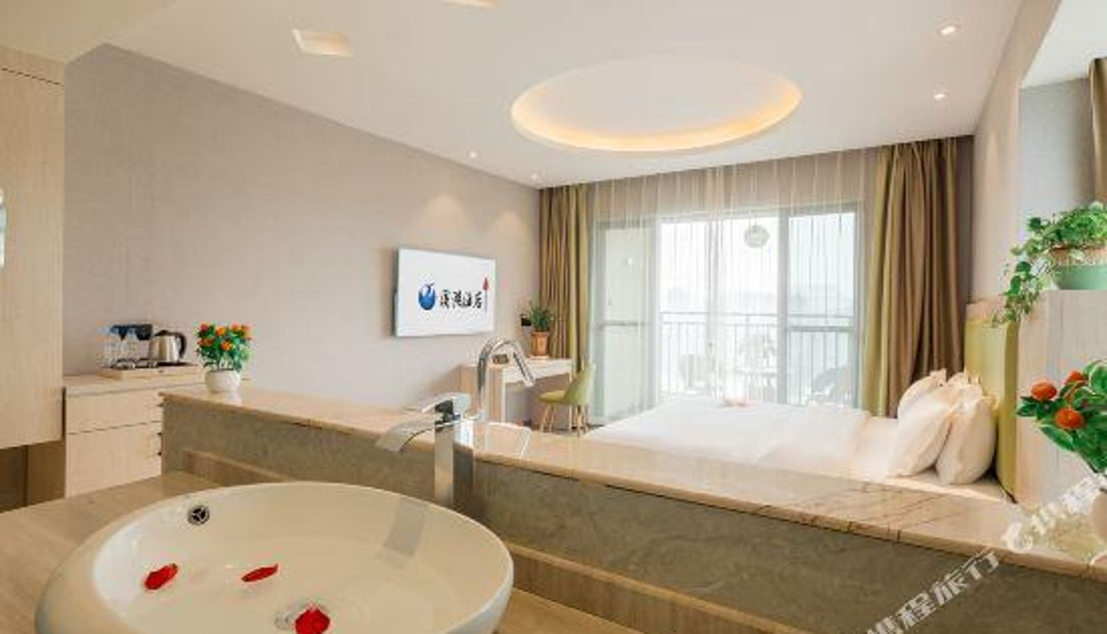 Zimmer mit Seeblick - Xihu Hotel (Guiyang Huaxi Park)