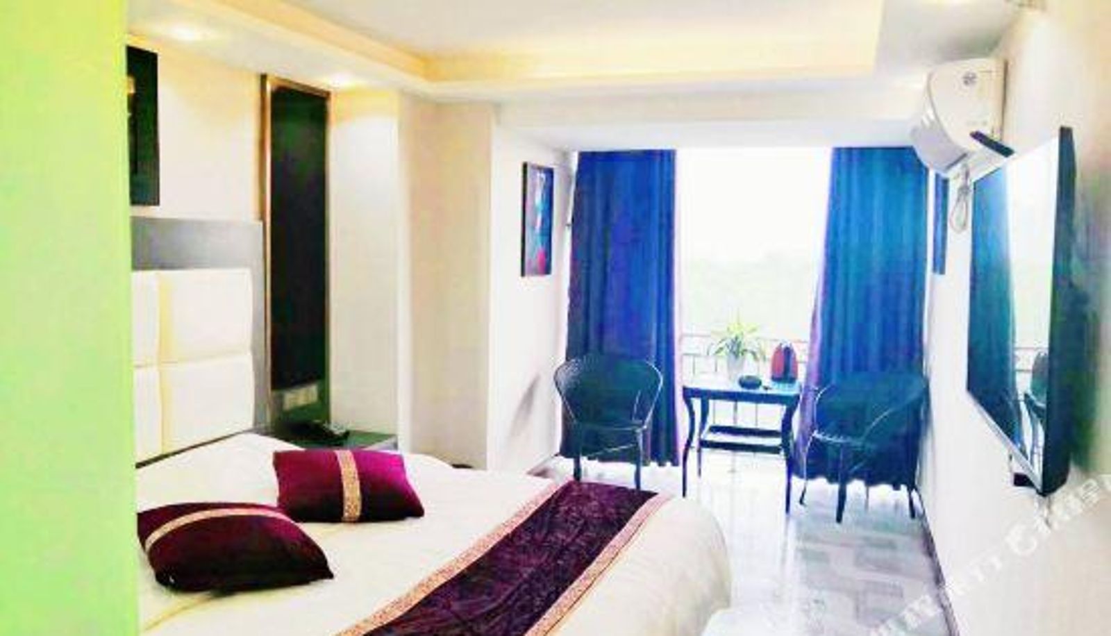 Room - Jushang Hotel