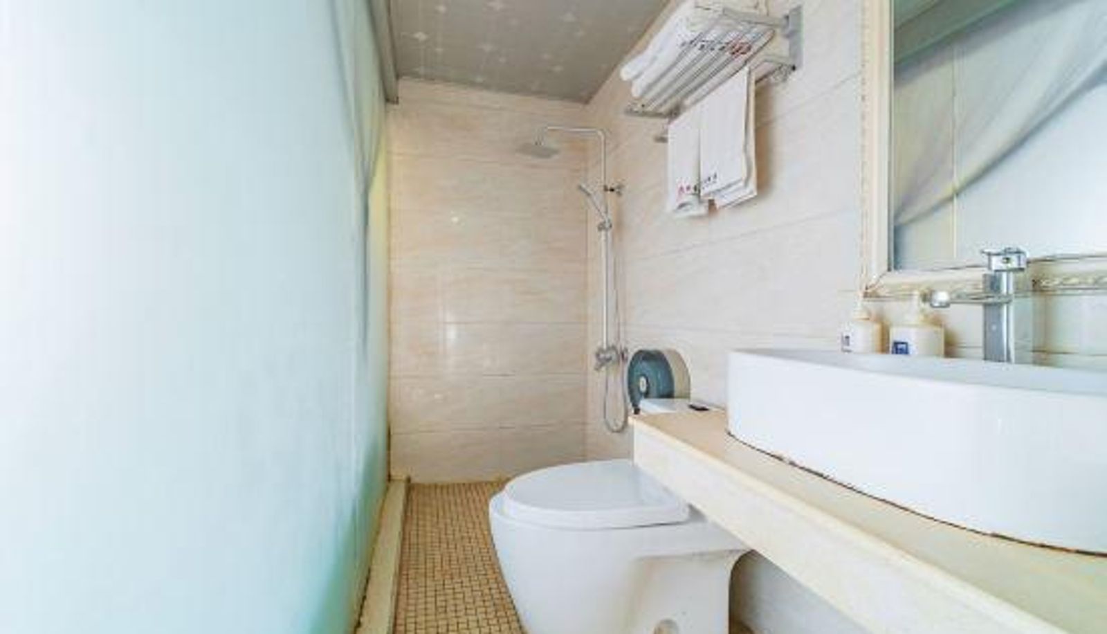 Camera - Guiyang Zuixian Village Hotel (Baiyun Park Branch)