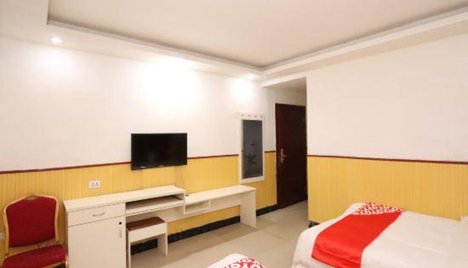 Camera - OYO Guiyang Xiyinyin Hotel