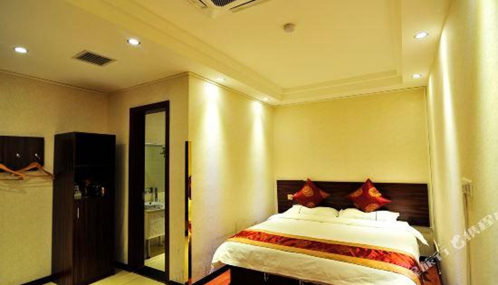 Kamer - Xinyuan Business Hotel
