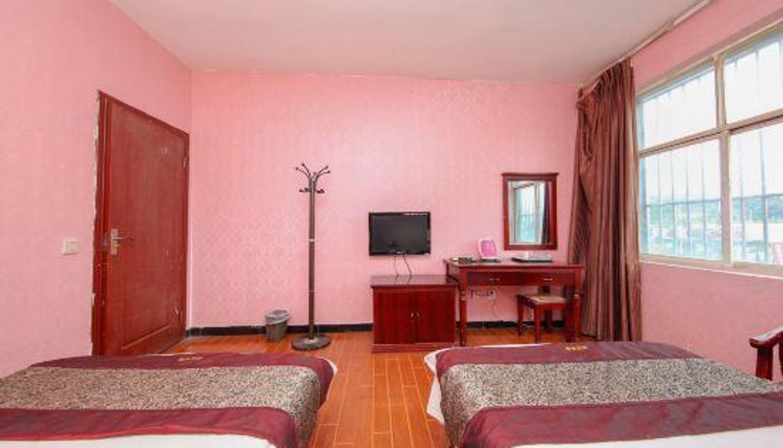 Kamer - Qunlong Hostel