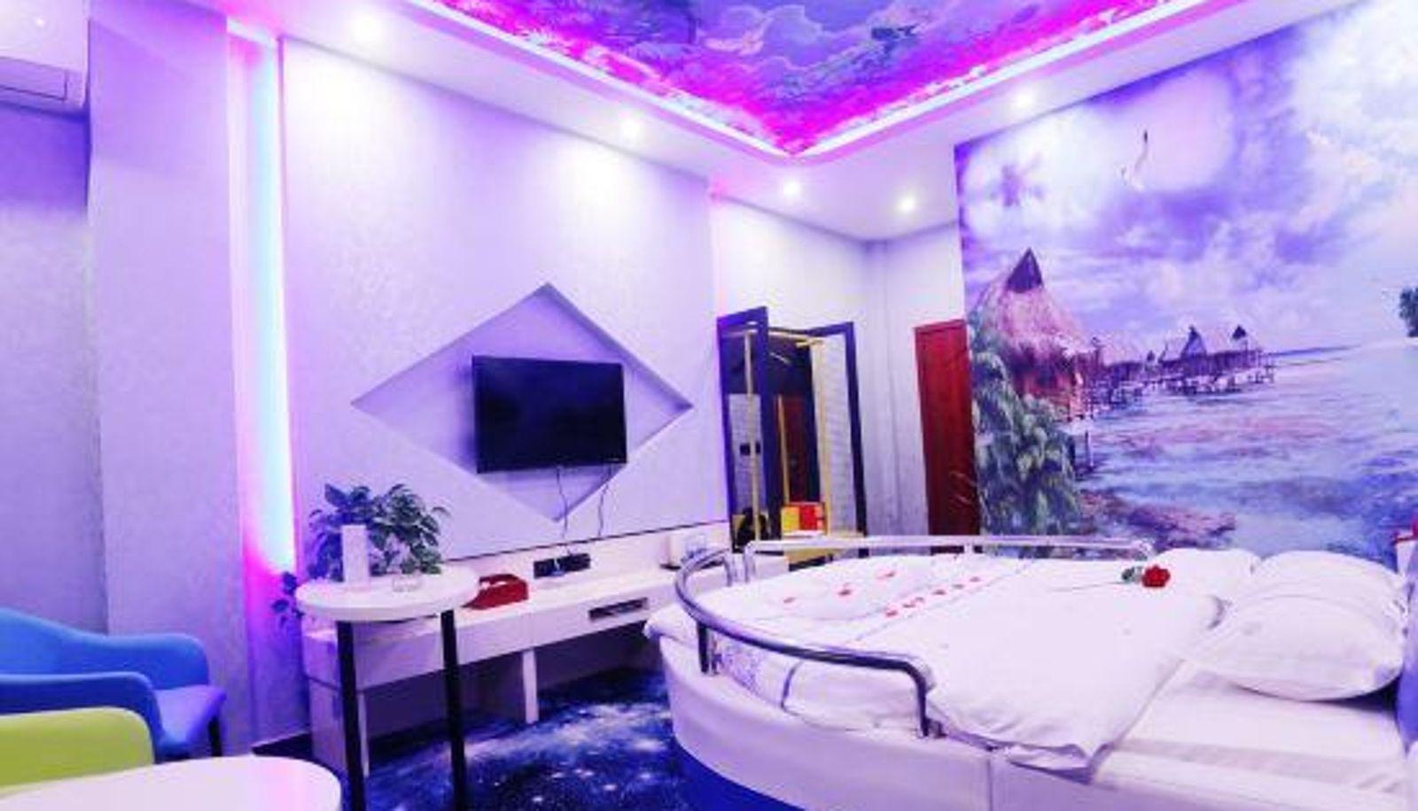 Zimmer - Kunming Minni Theme Hotel