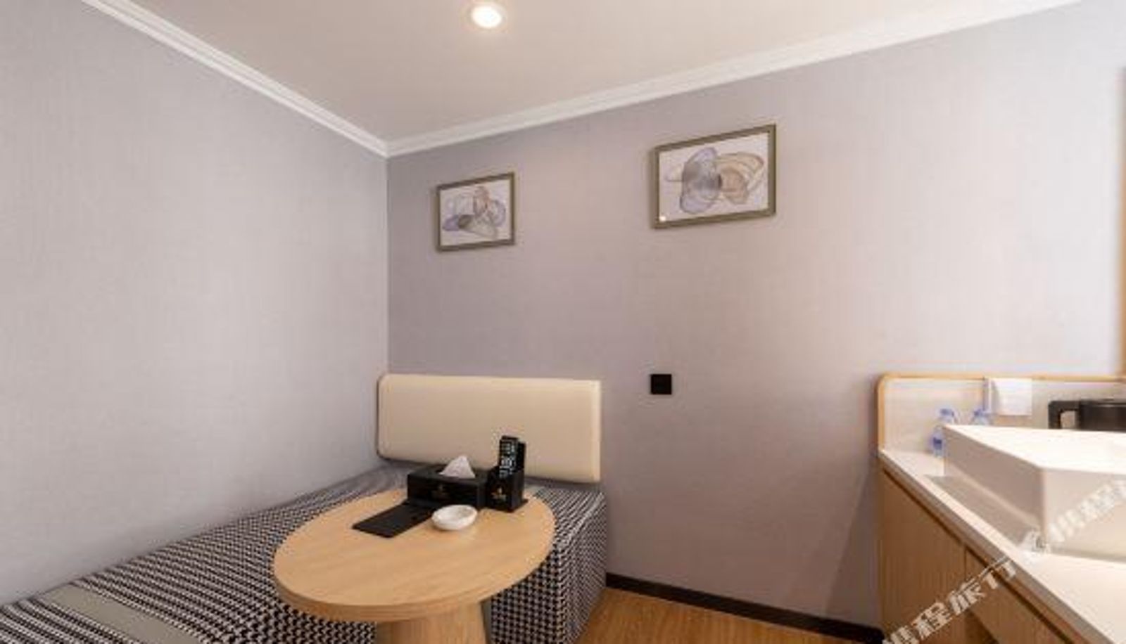 Room - Jiayi Apartment (Guangzhou Shangxia Jiu Province Traditional Chinese Medicine Hospital Shop)