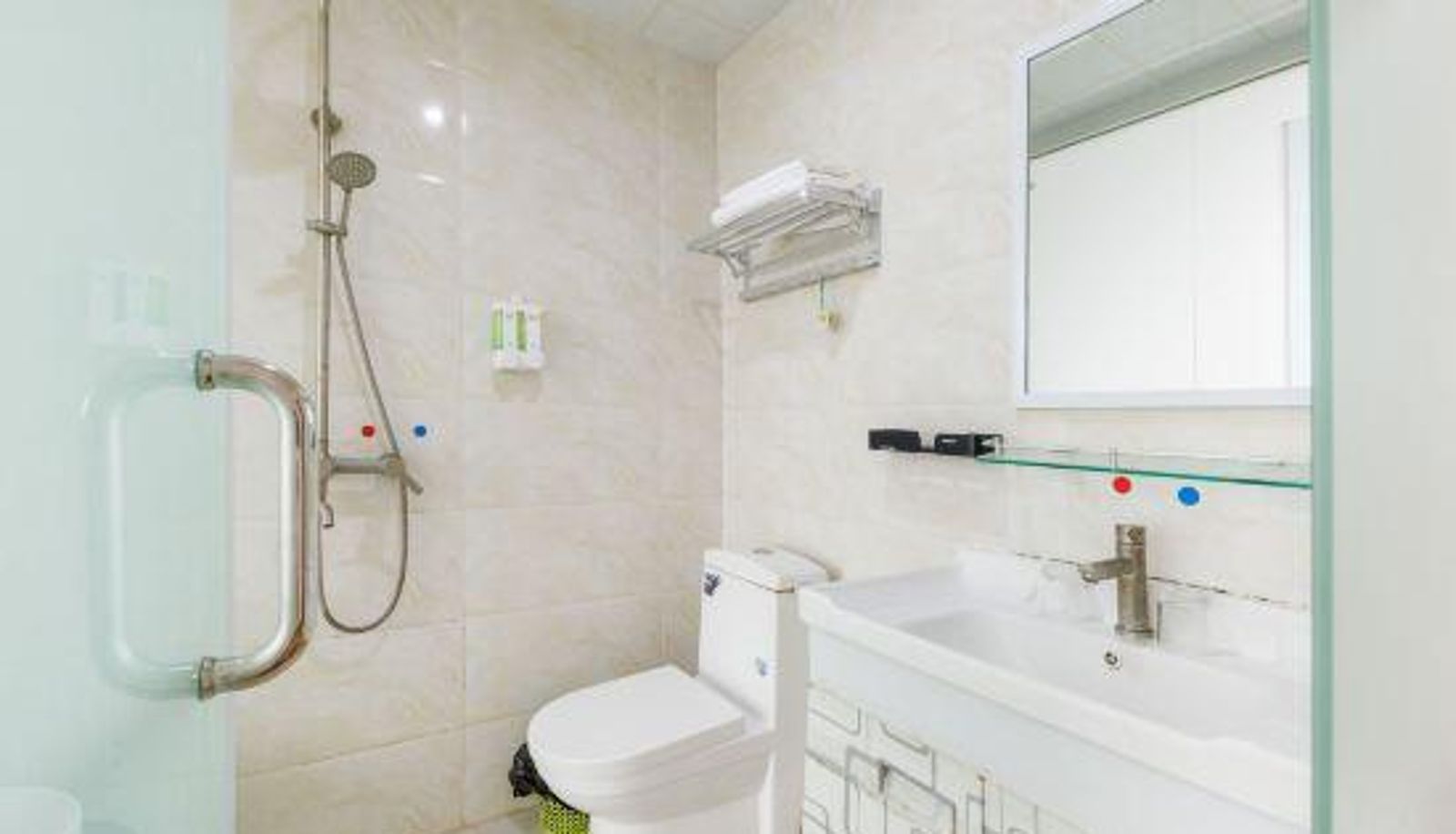 Zimmer - City Holiday Apartment