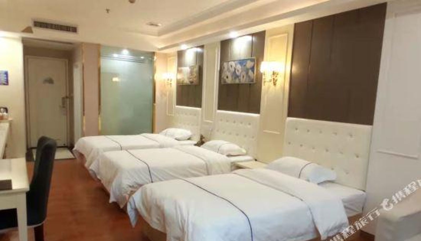 Kamer - Crystal Bay Hotel