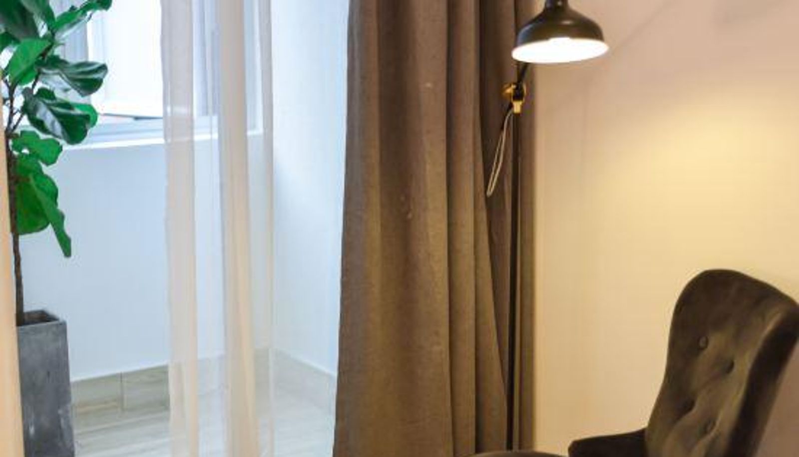 Zimmer mit Balkon - By Hong she hotel