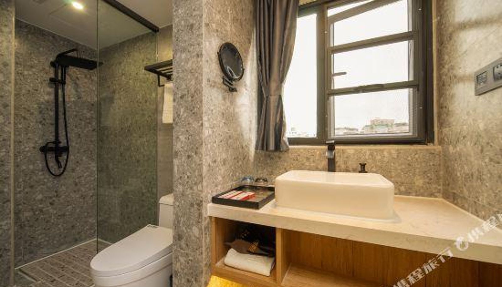 Kamer - Junfu Chain Hotel (Guangzhou Jiangnan West Metro Station)