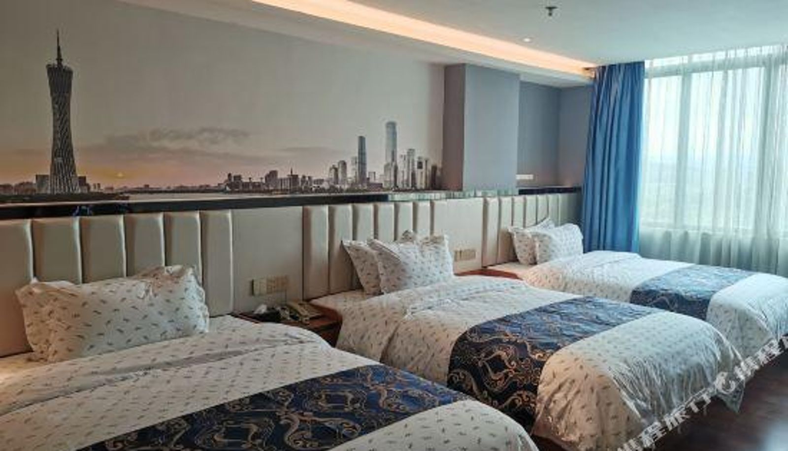 Camera - Hengdu Theme Hotel