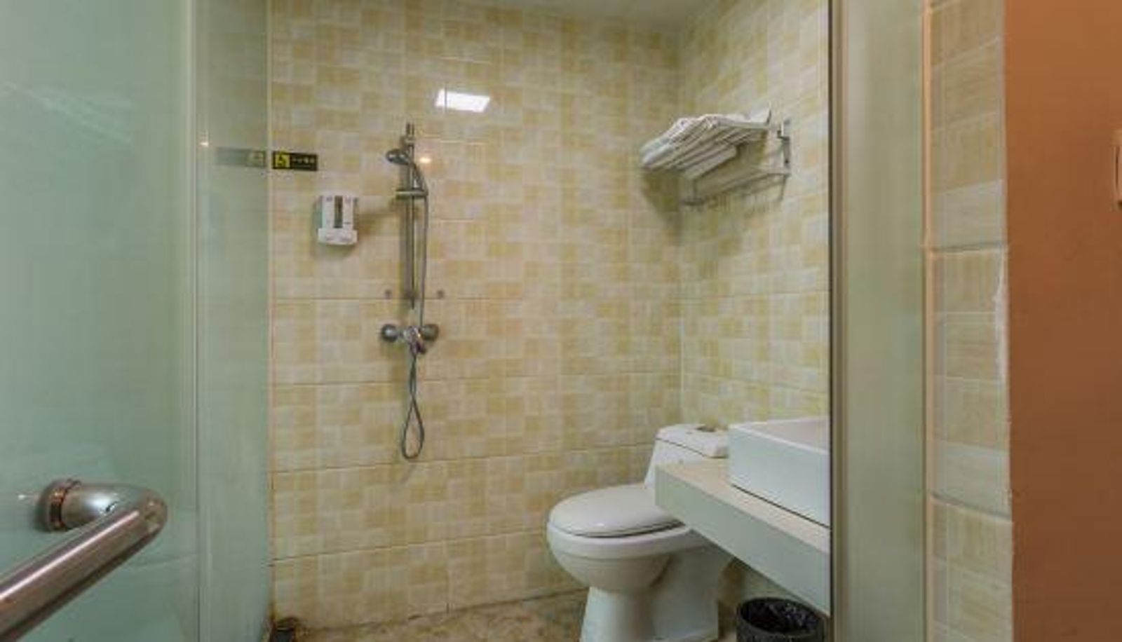 Camera - Huigang Holiday Boutique Apartment (Guangzhou New Baiyun Airport Branch)