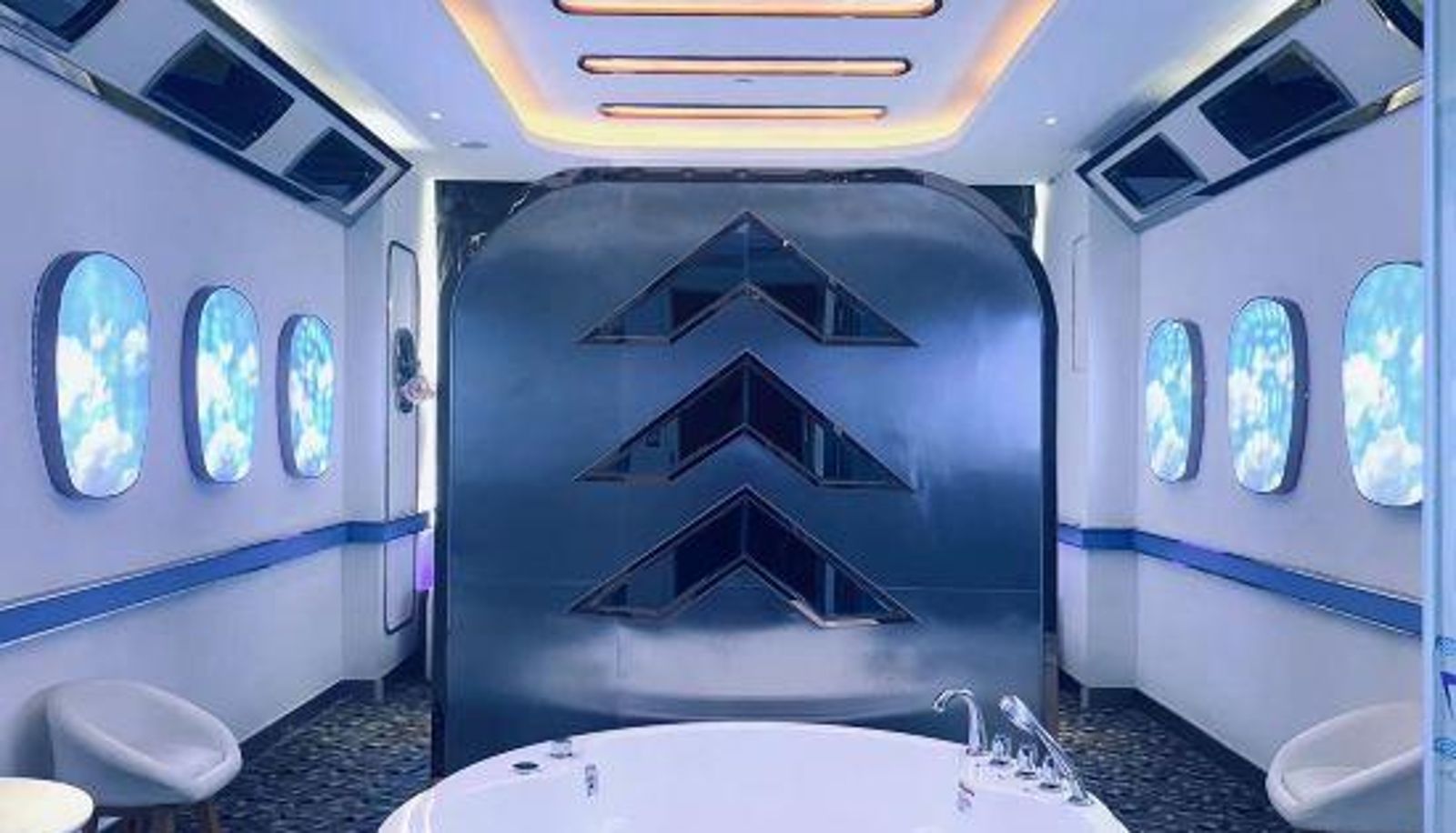 Zimmer - Romantic Theme Hotel Guangzhou