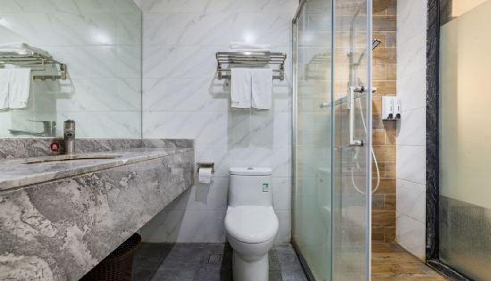 Room - Liminghua Hotel (Guangzhou Nansha Dachong Subway Station)