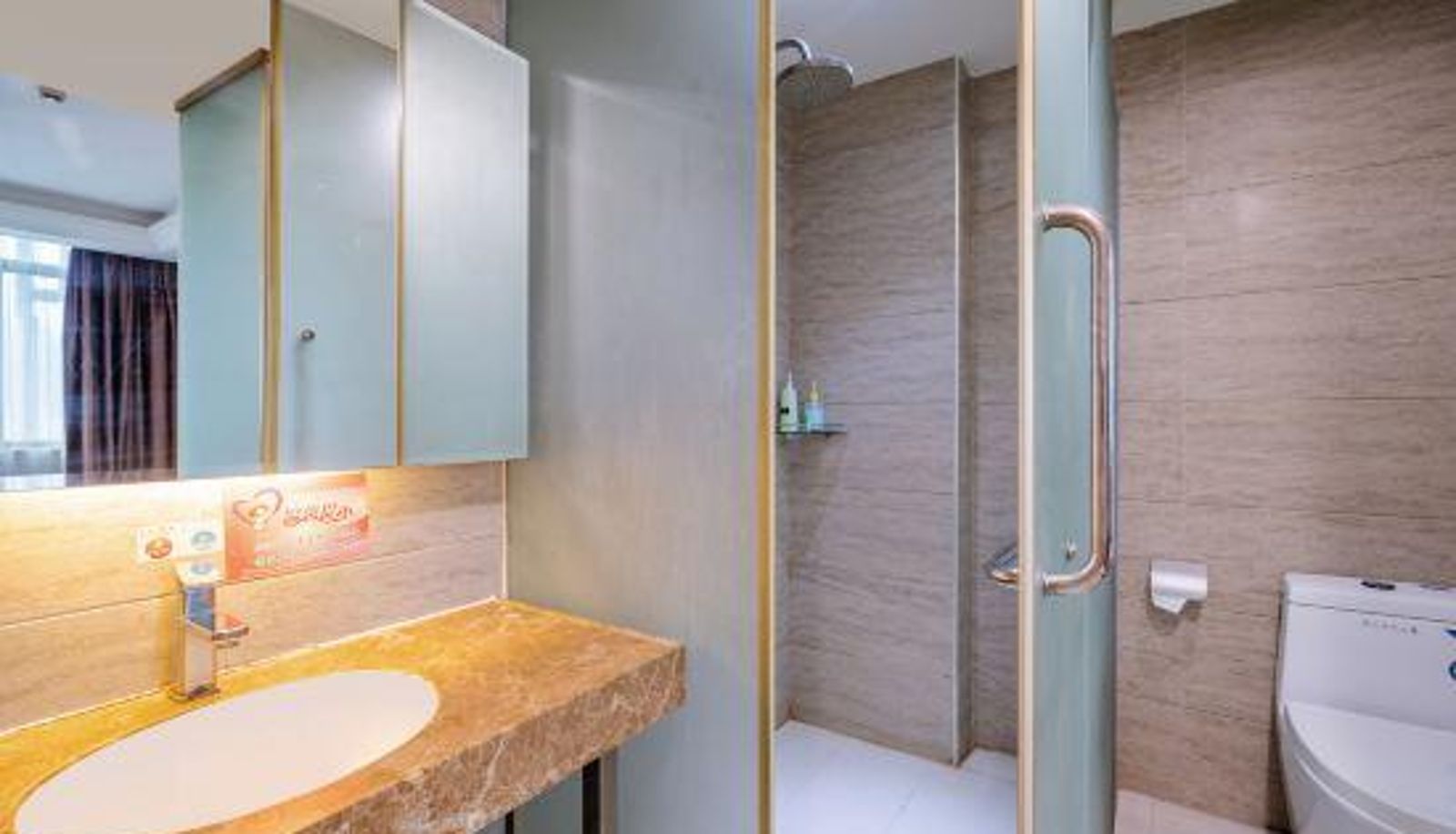 Habitación familiar - Hehui Business Hotel