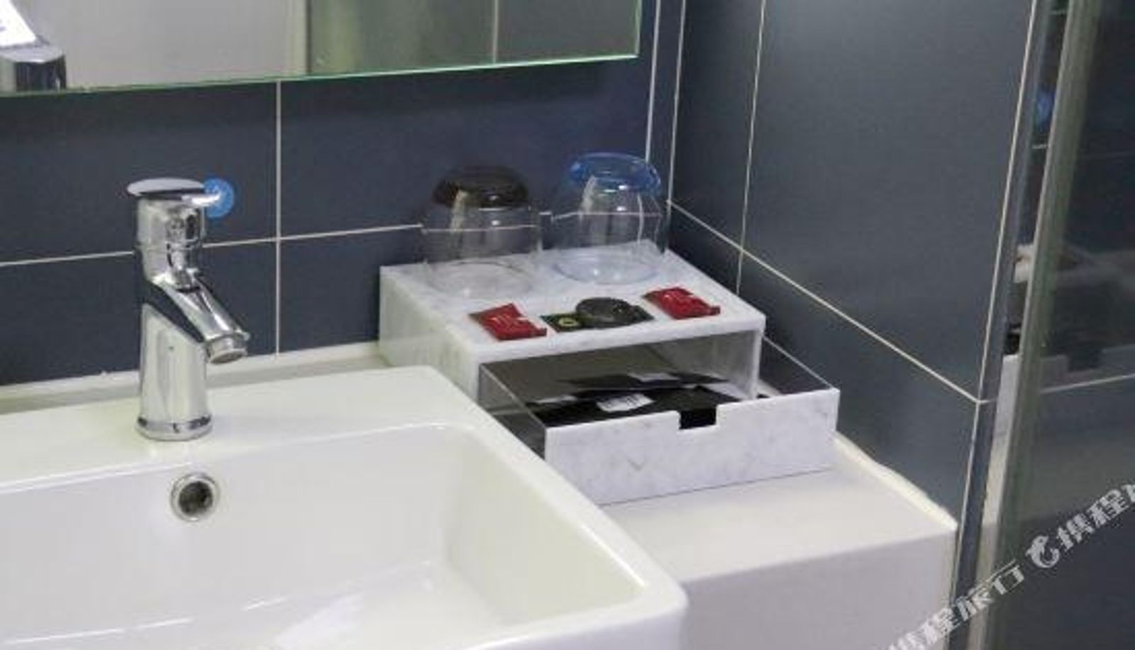 Kamer - Ruiyun Hotel (Guangzhou Huadu Shiling Leather City)