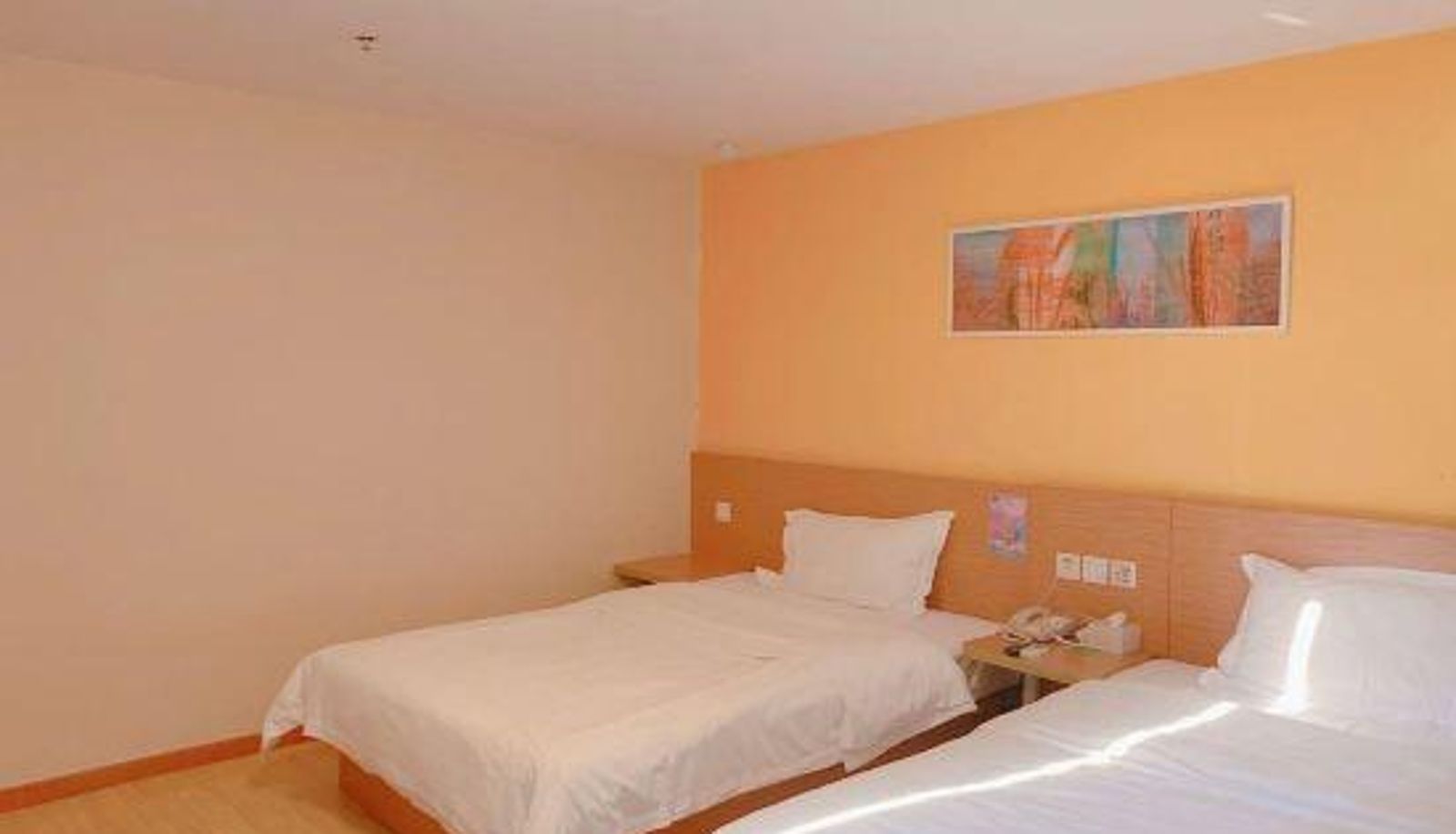 Kamer - 7 Days Premium (Guangzhou Tianhe Shipaiqiao Metro Station)
