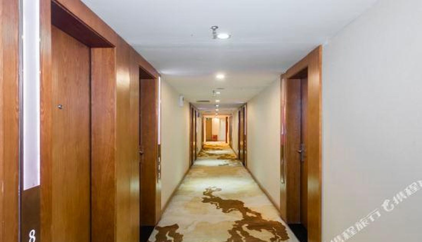 Rezeption - V Hotel (Guangzhou Tianhe Passenger Transport Terminal South China Polytechnic Branch)