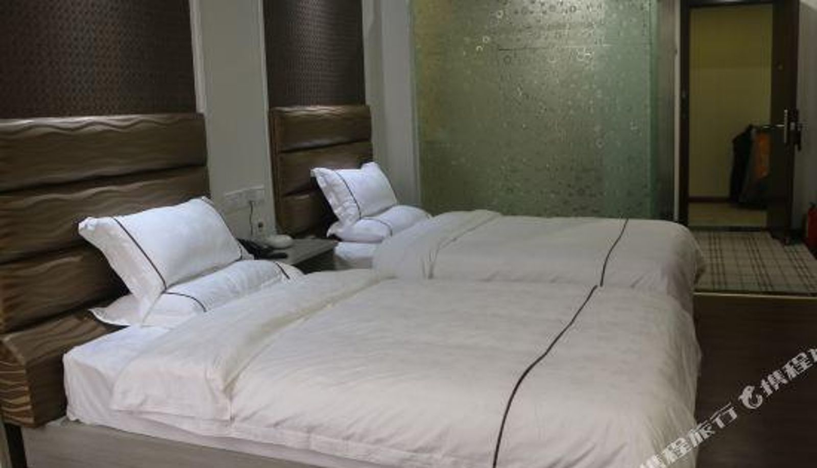 Camera business - OK Hotel(Southern Medical University Store)