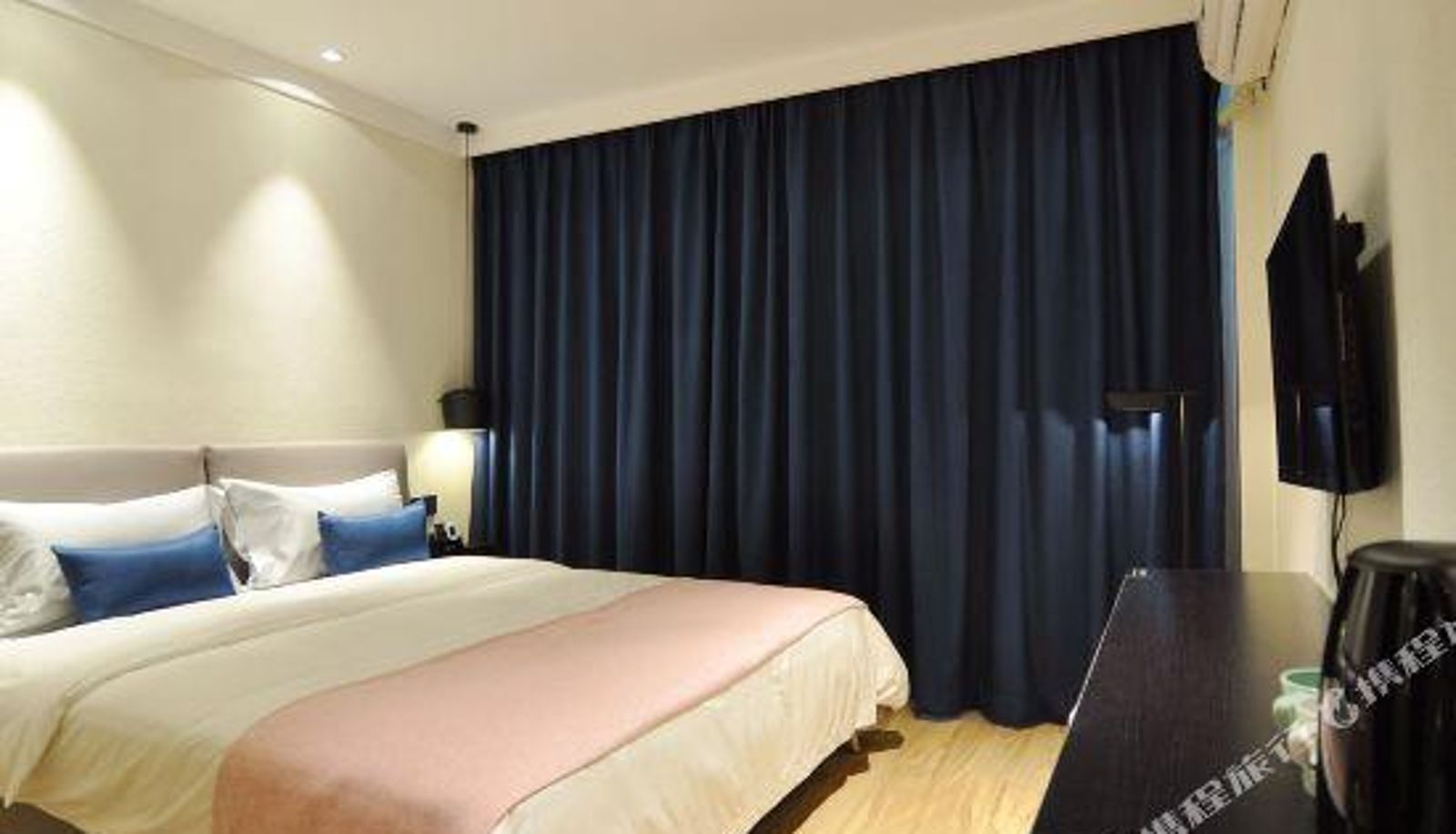 Room - Dimension Hotel (Guangzhou Tapazhou Convention and Exhibition Store)