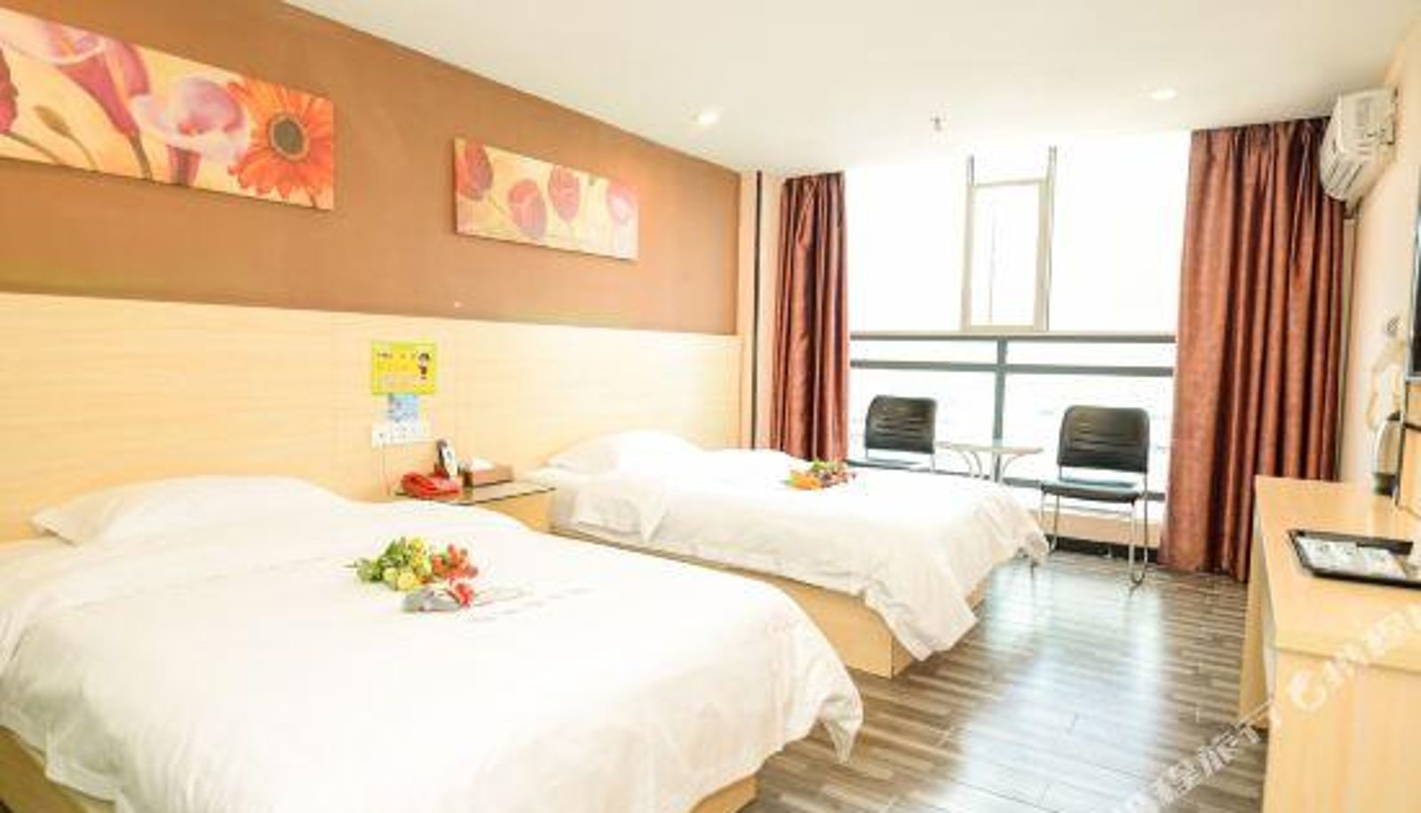 Camera - Guangzhouyongping Traders Hotel