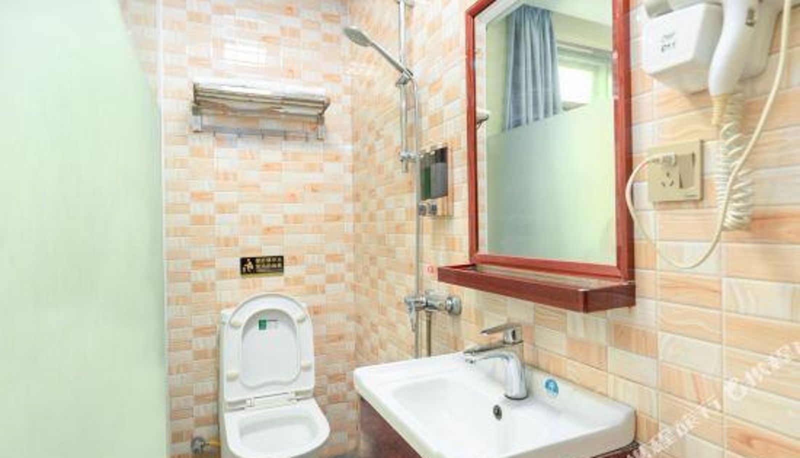 Kamer - Jiatu Apartment (Guangzhou High-speed Railway South Station Shibi Subway Station Branch)