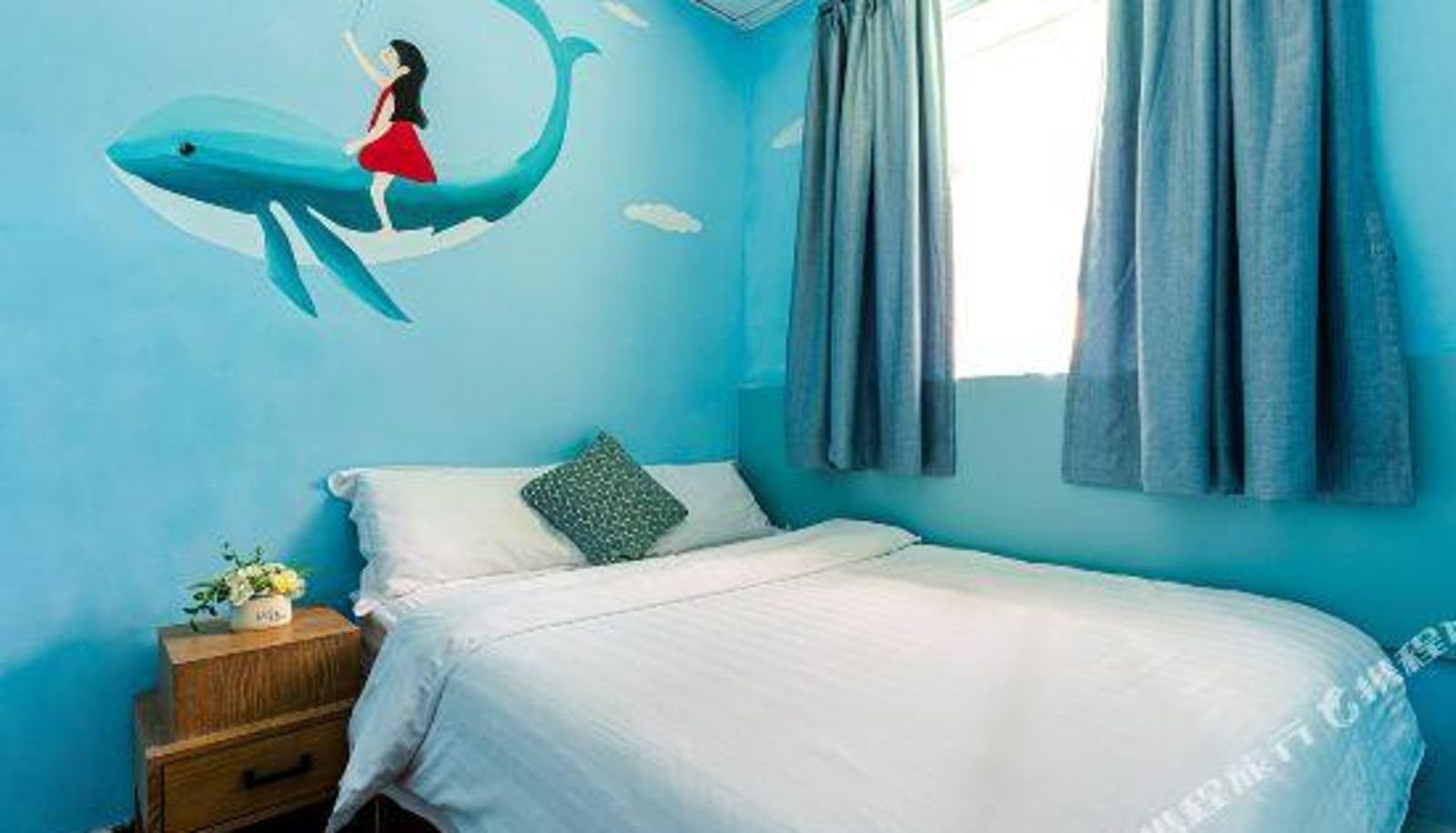 Room - Sister Apartment