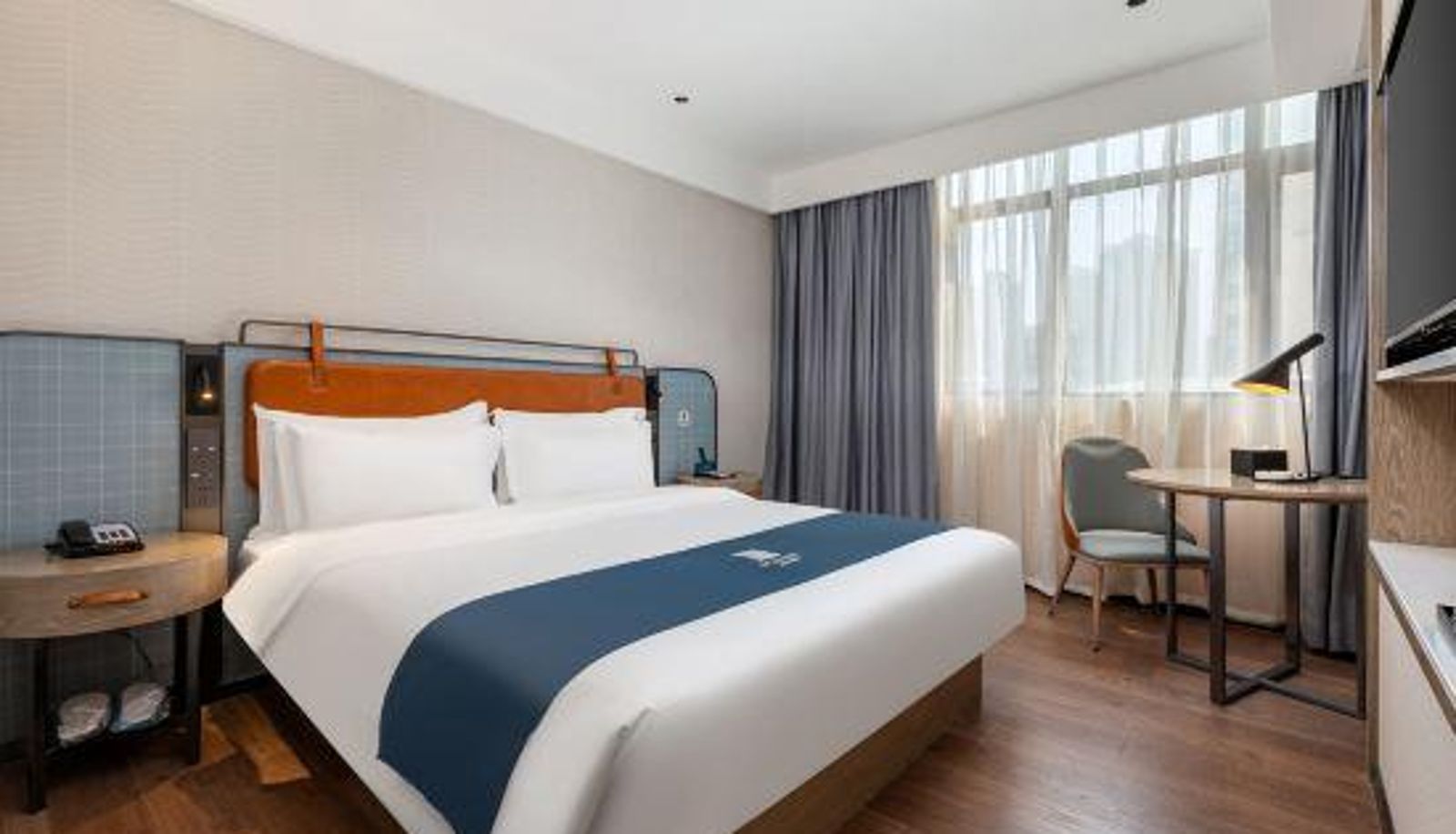 Camera - Yishang Hotel (Shenzhen International Convention and Exhibition Center Jingji Baina Branch)