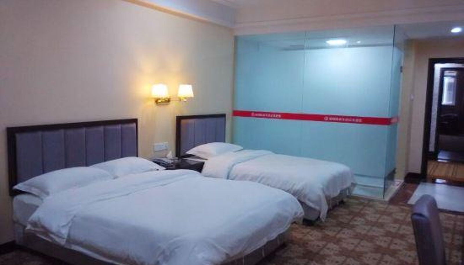 Chambre Familiale - Lijingge Business Hotel