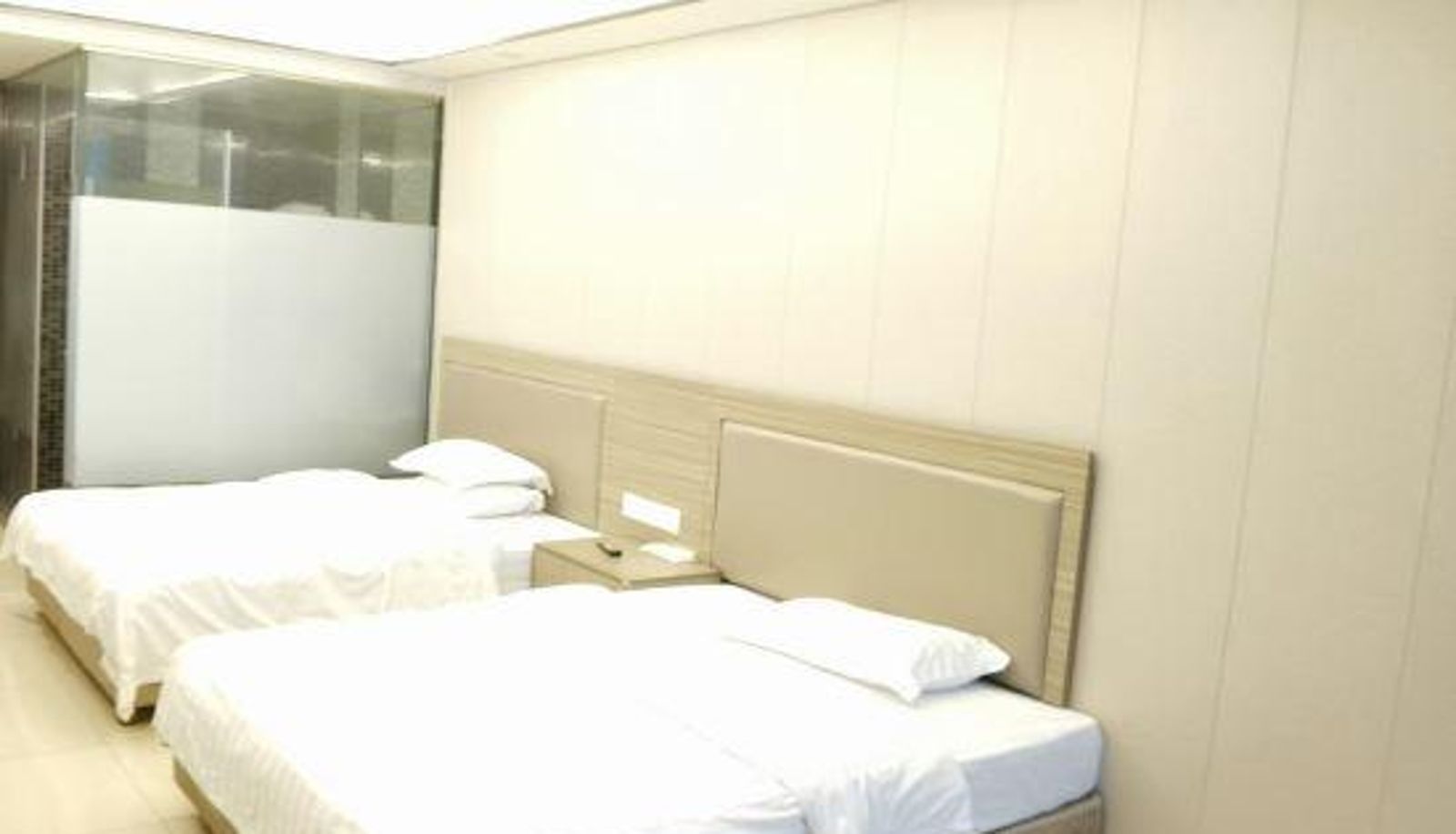 Camera - Xiawan Fashion Hotel