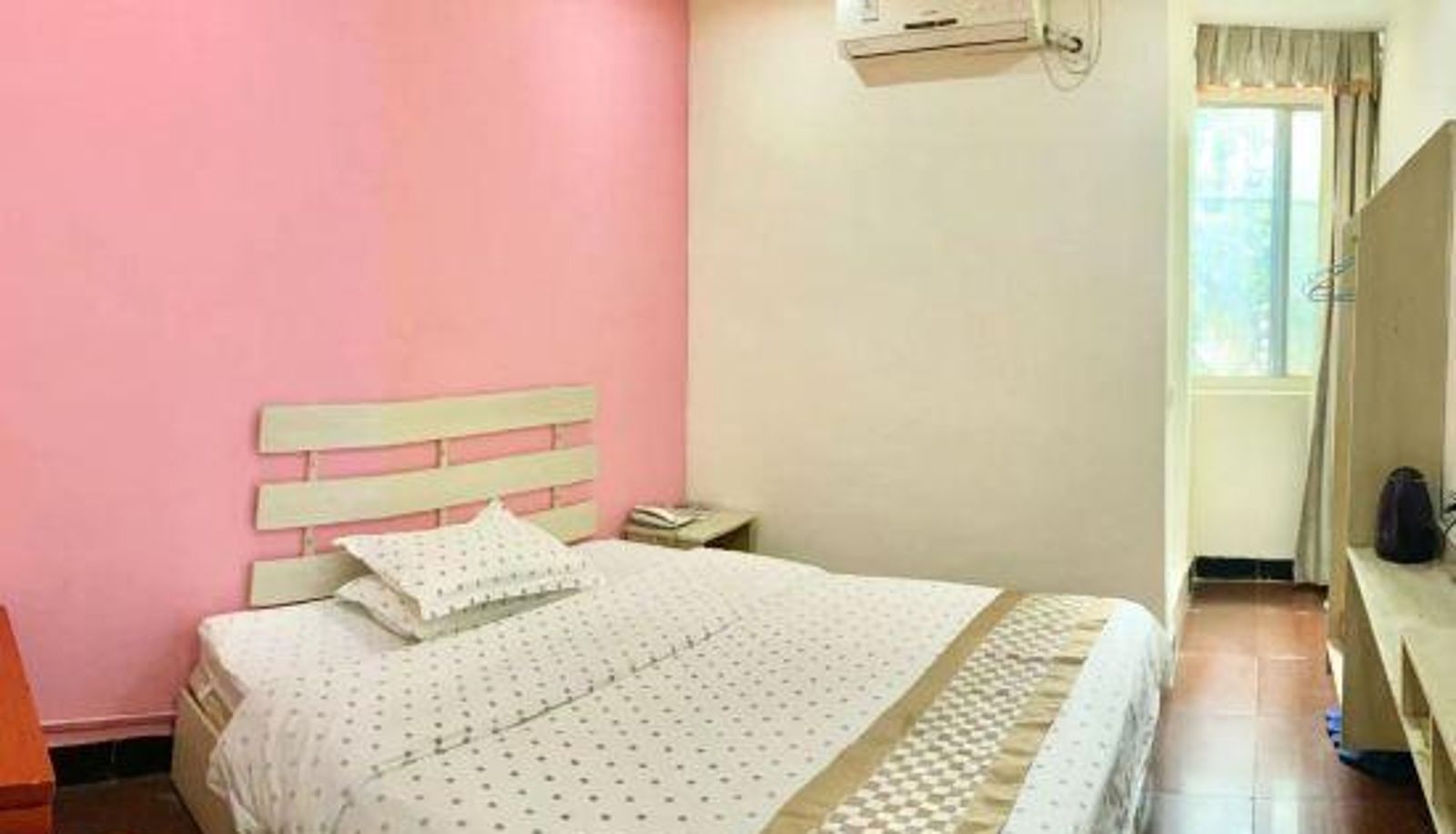 Room - Eighth Eight Hotels