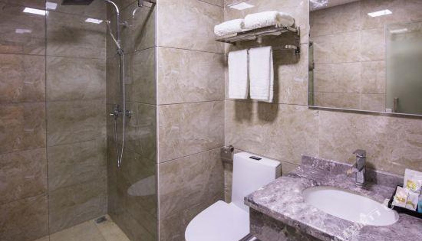 Habitación - Seaspace Hotel