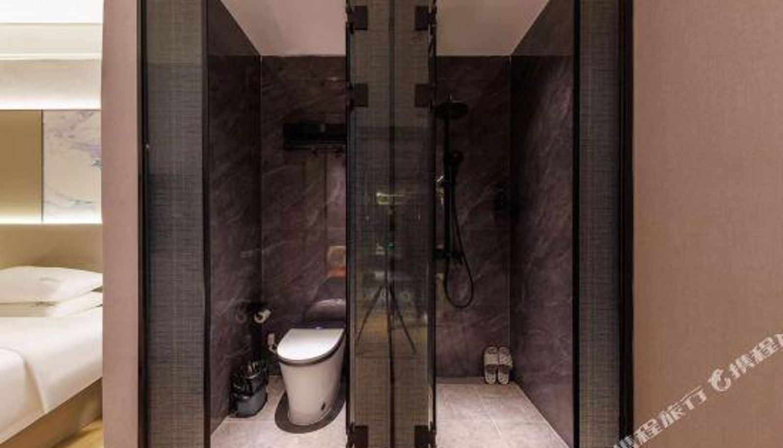 Camera business - Shenzhen Hantang S Hotel (Shekou Shuiwan Subway Station)