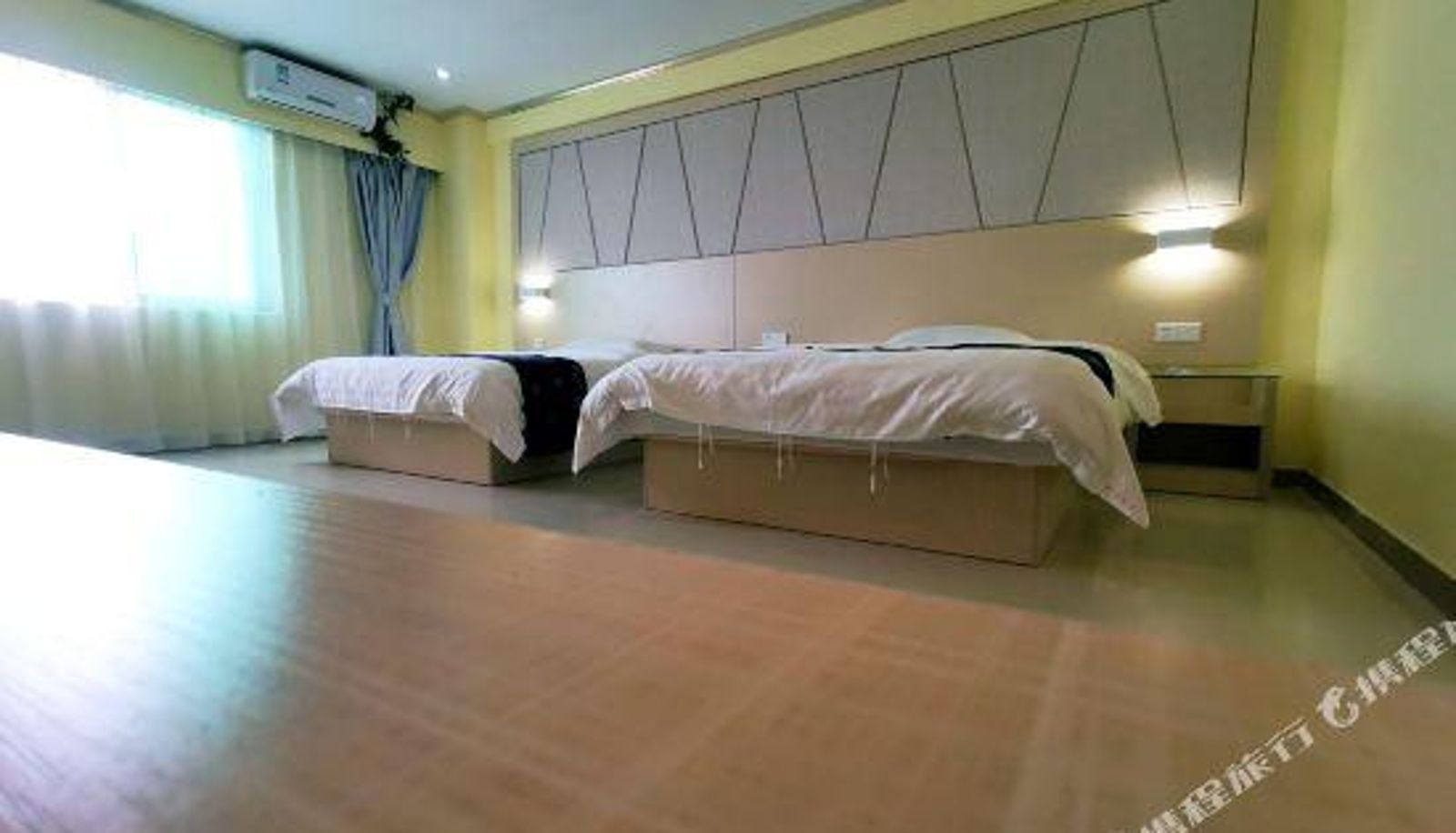 Camera - Xinbao Boutique Hotel
