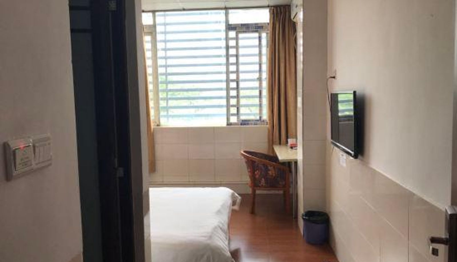 Room - Yuelai Hotel (Chuangye)
