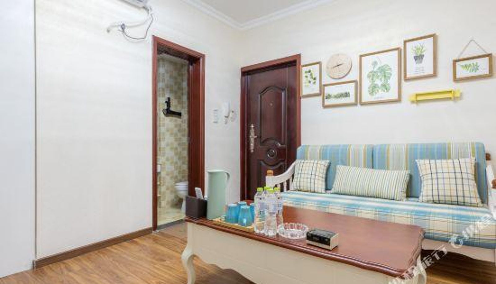 Room - Chengdu Houlai  Apartment(Hongpailoudian)