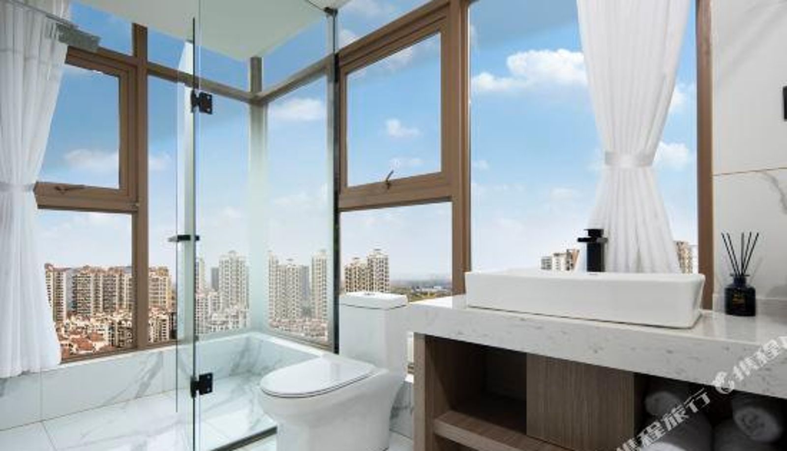 Kamer - Boyue Smart Hotel(Chengdu Longquan Government Affairs Center Shufang Subway Station)
