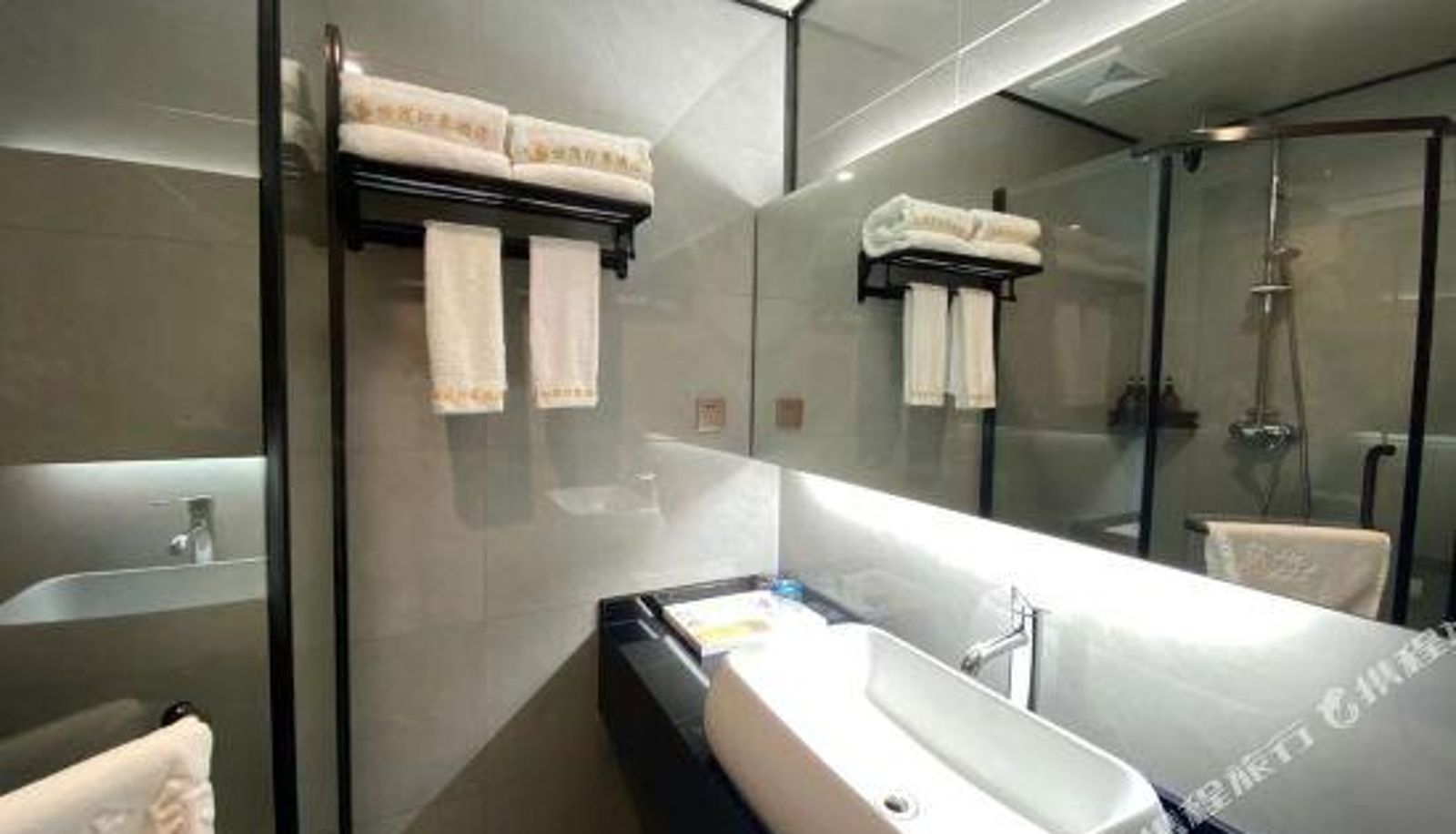 Room - Shimao Impression Hotel
