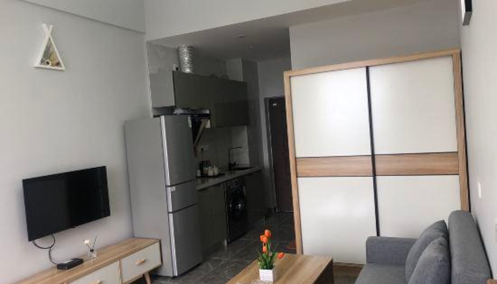 Zimmer - dushi   Hostel