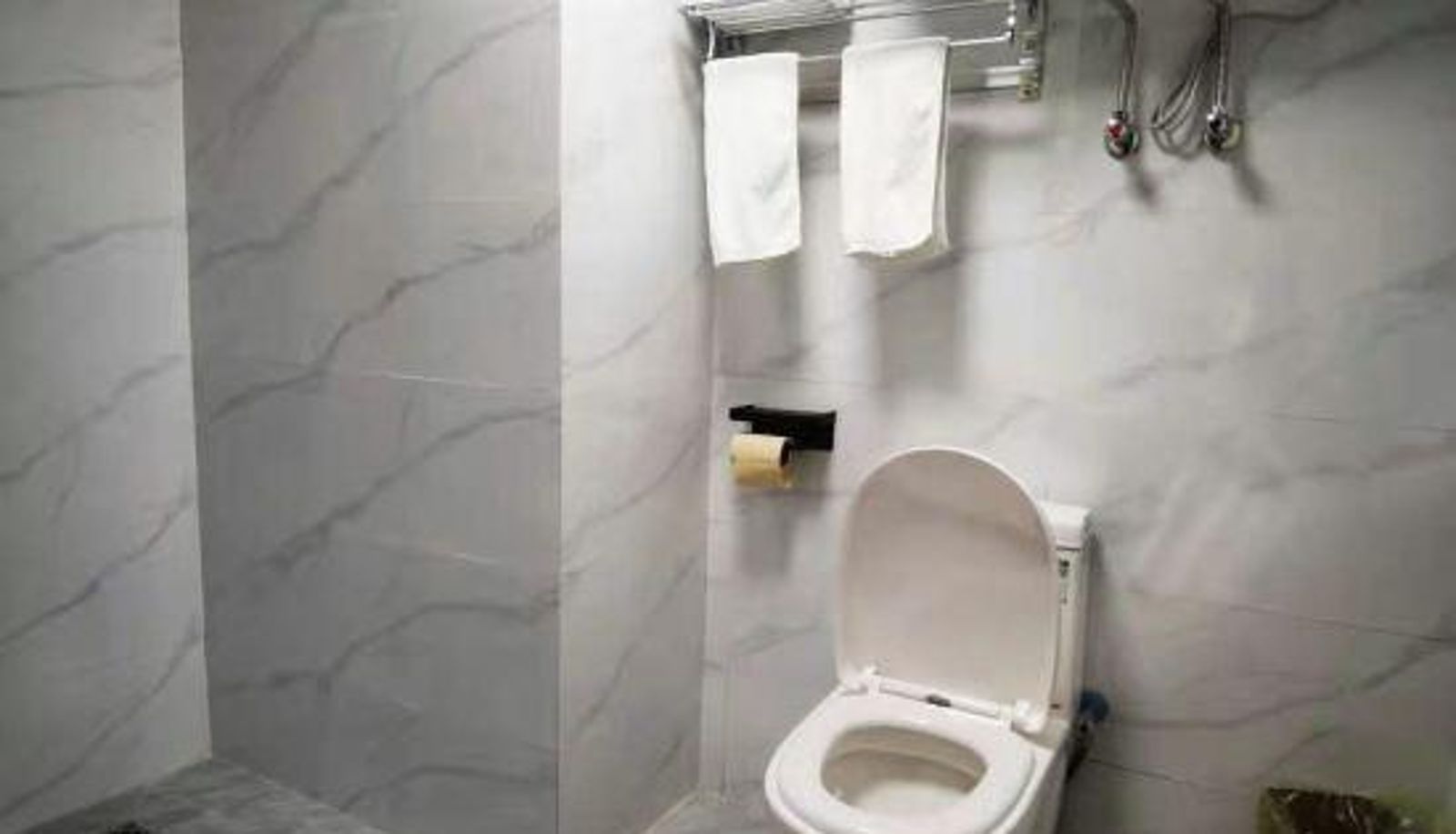 Business room - Baiyue Mingxin Loft Apartment (Chengdu Longquan Economy Gangchuan Normal University)
