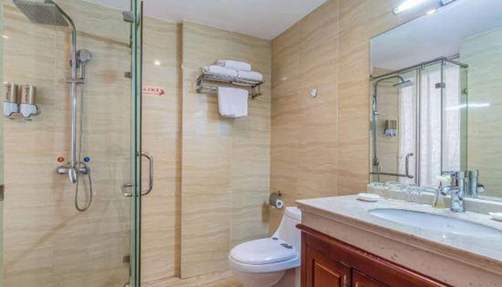 Family room - Shenghuatai Hotel (Chengdu Happy Valley)