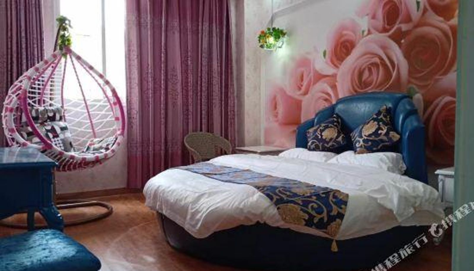 Camera - Yingbin Business Hotel