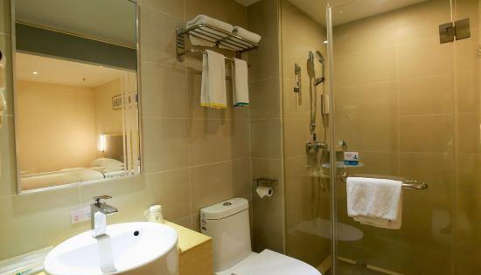 Camera business - City Comfort Inn (Zhangjiajie Railway Station Tianmen Mountain)